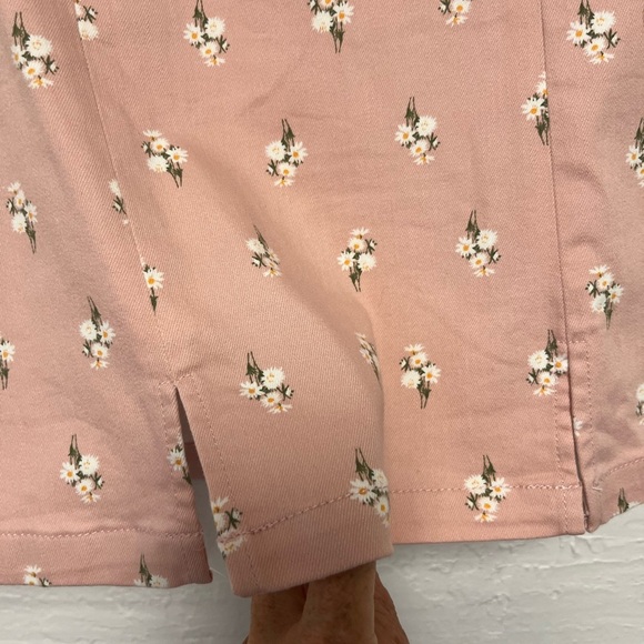 Aeropostale Floral Pink Mauve Mini Skirt - Picture 3 of 6